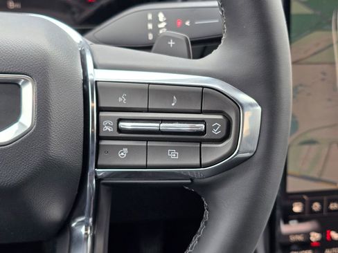 New 2026 GMC Terrain Elevation w/ Elevation Premium Package AWD/4WD image 20