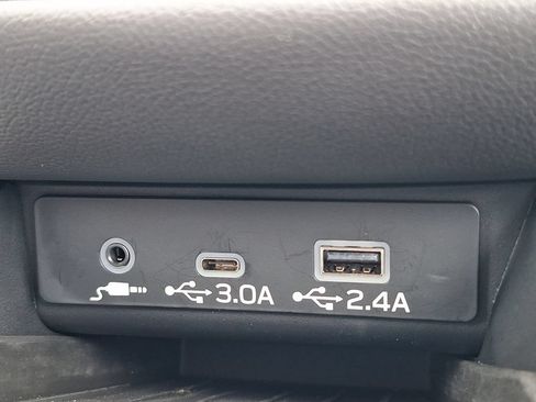 Used 2025 Subaru Outback Wilderness AWD/4WD image 22