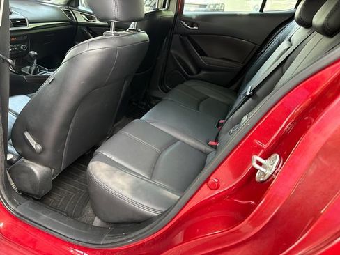 Used 2018 MAZDA MAZDA3 Touring FWD image 20
