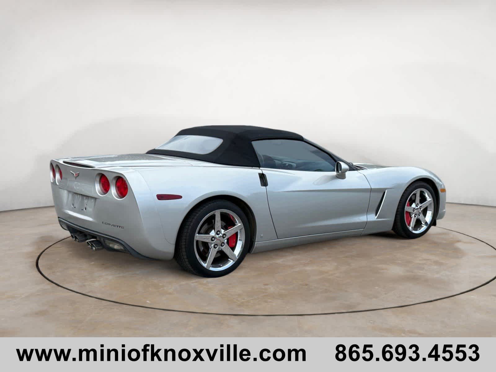 Used 2007 Chevrolet Corvette Convertible w/ Preferred Equipment Group RWD image 3