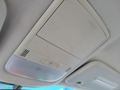 Used 2012 Chevrolet Caprice image 6