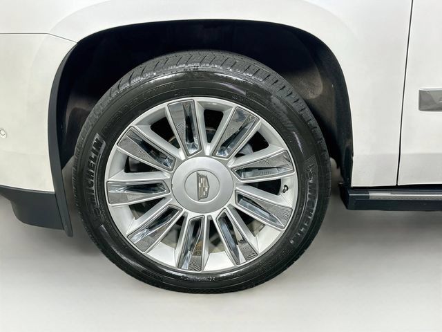 Used 2018 Cadillac Escalade Platinum AWD/4WD image 40