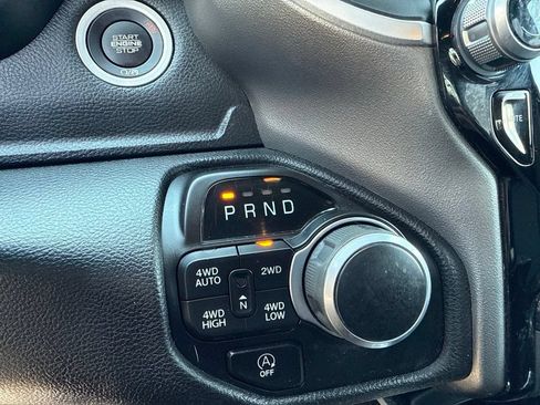 Used 2023 RAM 1500 Big Horn AWD/4WD image 33