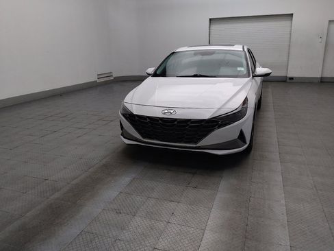 Used 2023 Hyundai Elantra Limited FWD image 15