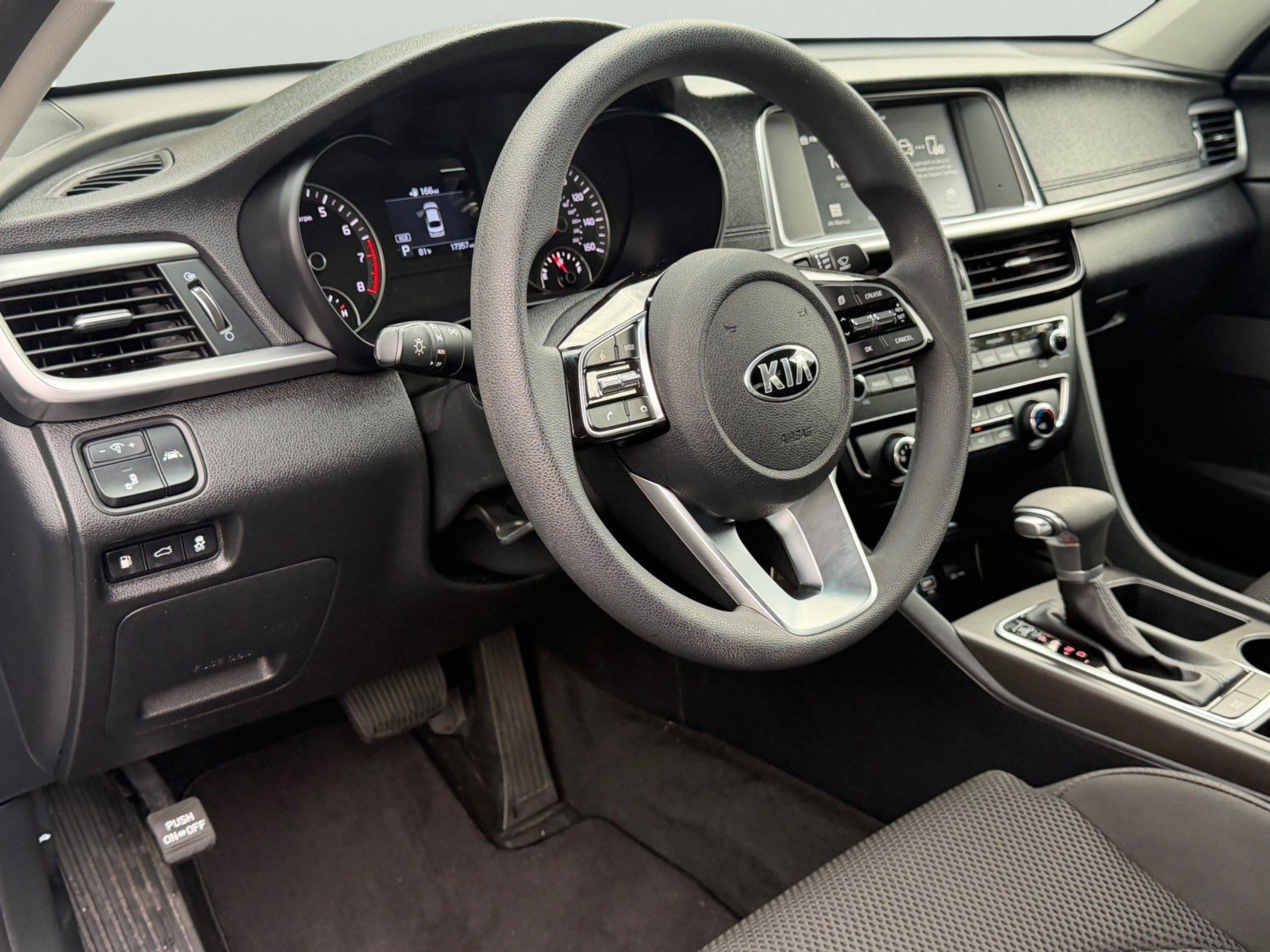 Used 2019 Kia Optima LX FWD image 14