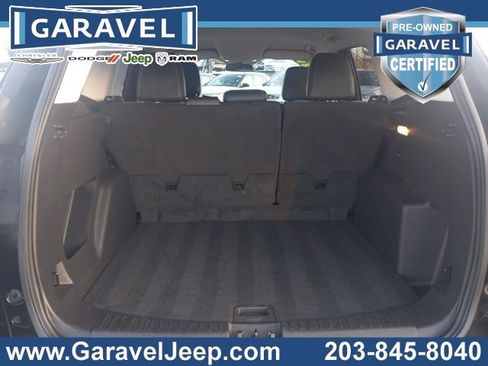 Used 2019 Ford Escape SE image 18