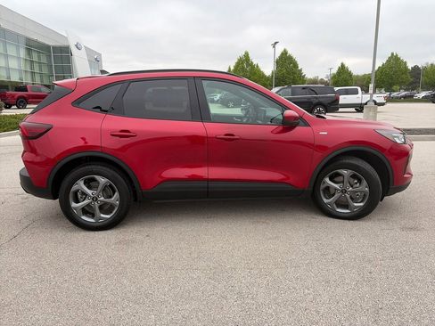 Used 2025 Ford Escape ST-Line Select w/ Tech Pack #1 AWD/4WD image 8