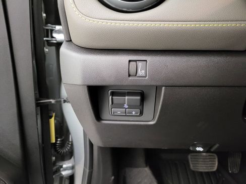 New 2026 Chevrolet Colorado ZR2 w/ Technology Package image 36