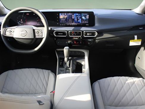 New 2026 Nissan Sentra SL FWD image 11