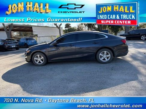 Used 2023 Chevrolet Malibu LS image 4