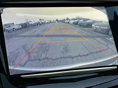 Used 2014 Cadillac SRX Luxury image 19