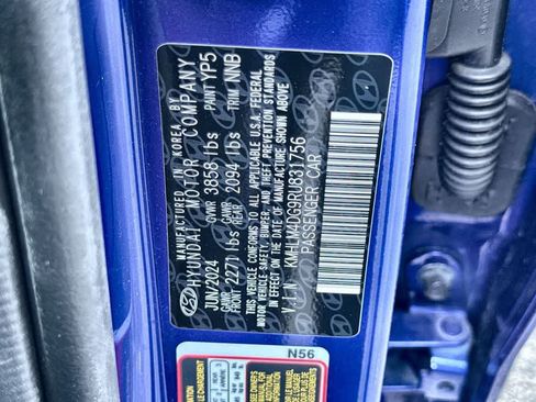 Used 2024 Hyundai Elantra SEL FWD image 29