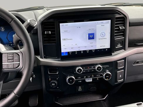 Used 2025 Ford F150 XLT w/ Equipment Group 301A Standard AWD/4WD image 7