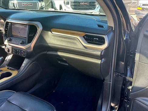 Used 2018 GMC Acadia Denali w/ Technology Package image 18
