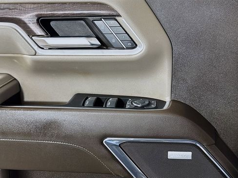 Used 2024 Chevrolet Silverado 3500 LTZ w/ LTZ Texas Edition AWD/4WD image 16