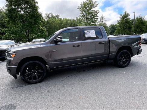 Used 2024 RAM 1500 Laramie AWD/4WD image 3