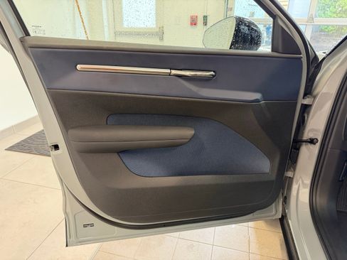 Certified 2025 Volvo EX30 Ultra image 14