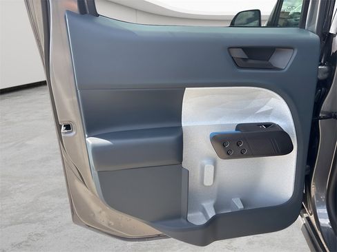 New 2025 Ford Maverick XLT w/ 4K Tow Package image 18