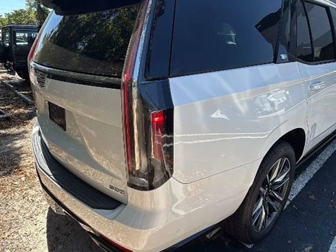 Used 2021 Cadillac Escalade Sport w/ Driver Assist Tech Package RWD image 8