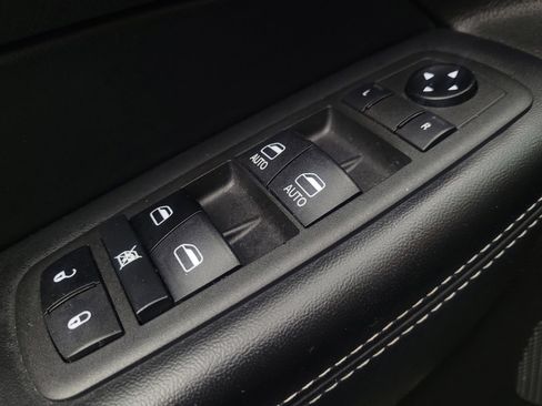 Used 2021 Jeep Grand Cherokee Limited w/ Quick Order Package 28K 80th RWD image 27