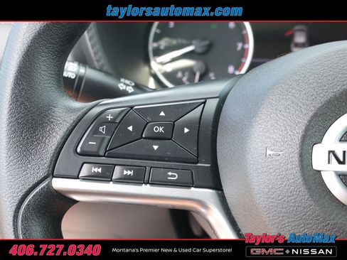 Used 2023 Nissan Sentra SV FWD image 21