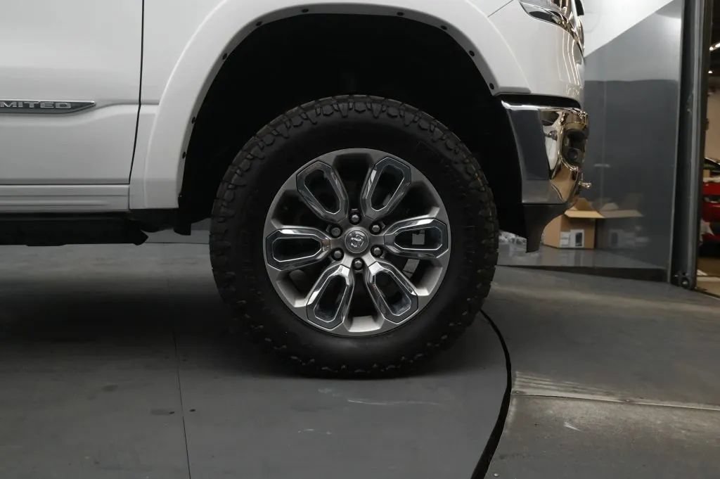 Used 2019 RAM 1500 Limited AWD/4WD image 24