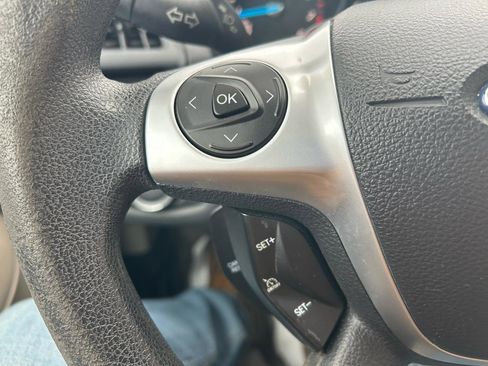 Used 2013 Ford Escape SE image 18