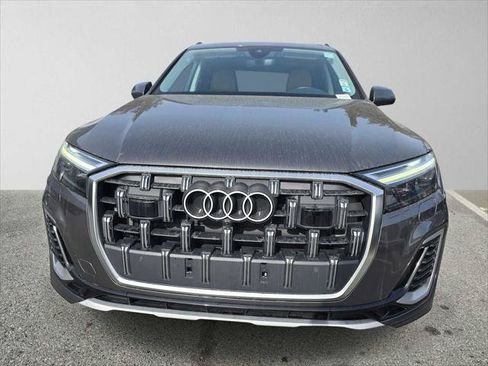 Used 2025 Audi Q7 2.0T Premium AWD/4WD image 9