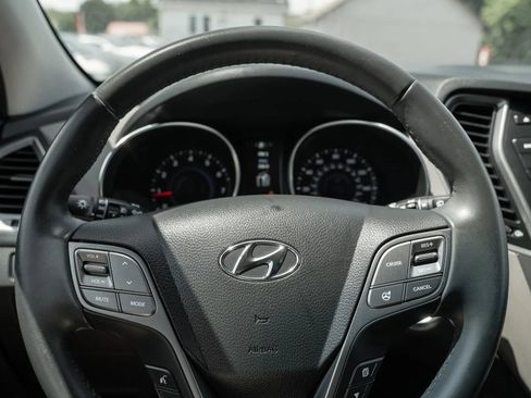 Used 2014 Hyundai Santa Fe Sport w/ Premium Equipment Package 03 FWD image 19