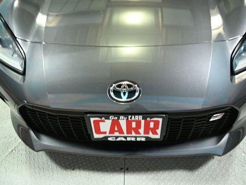 Used 2022 Toyota GR86 Premium image 16