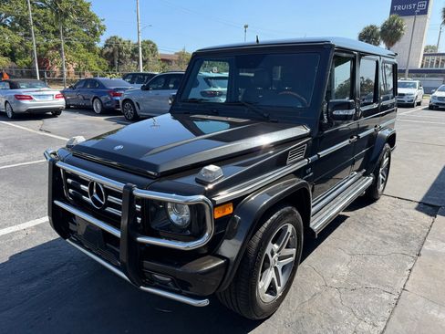 Used 2011 Mercedes-Benz G 55 AMG 4MATIC image 3