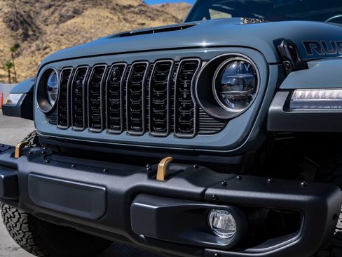Used 2024 Jeep Wrangler Unlimited Rubicon 392 AWD/4WD image 9