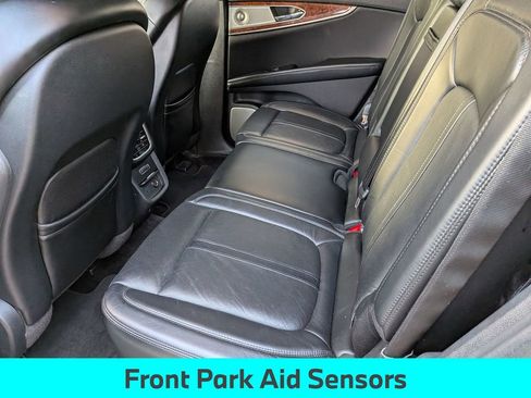 Used 2016 Lincoln MKX Reserve w/ Luxury Package image 27