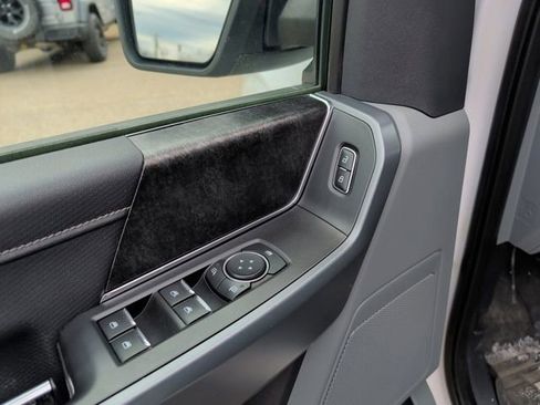 Used 2021 Ford F150 XLT w/ Equipment Group 301A Mid AWD/4WD image 16