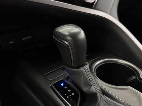 Used 2023 Toyota Camry XSE image 15