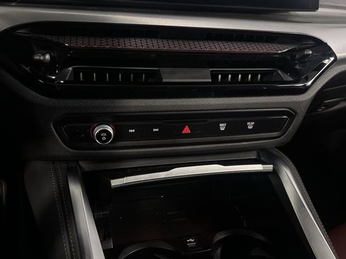 Used 2025 BMW 230i xDrive Coupe w/ M Sport Package image 17