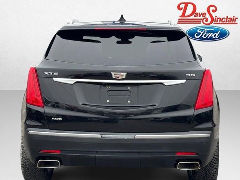 Used 2018 Cadillac XT5 Premium Luxury image 8