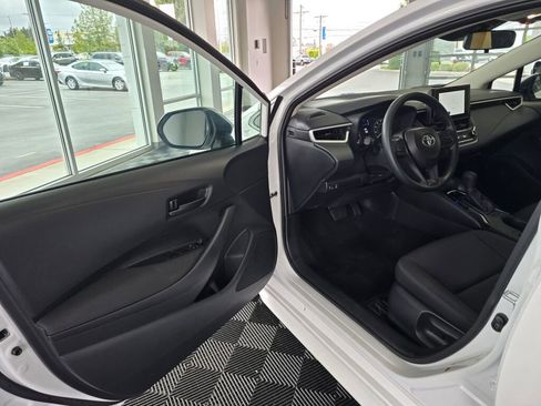 Certified 2025 Toyota Corolla LE FWD image 18