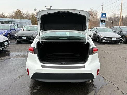 Used 2023 Toyota Corolla LE image 11