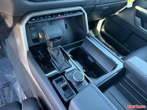 New 2026 Toyota Tundra Limited AWD/4WD image 24