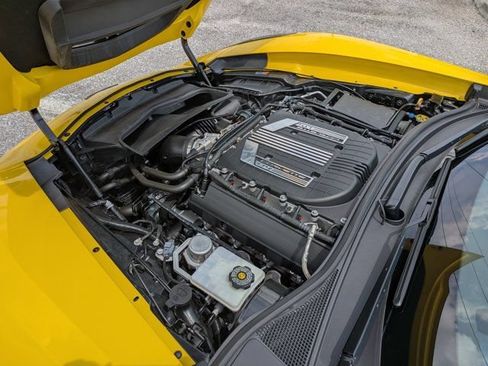 Used 2016 Chevrolet Corvette Z06 w/ 3LZ Preferred Equipment Group RWD image 14