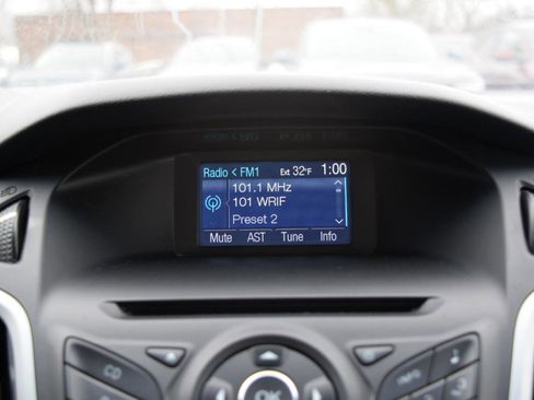 Used 2013 Ford Focus SE image 22