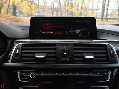 Used 2018 BMW 430i Convertible image 39