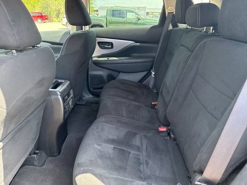 Used 2019 Nissan Murano S w/ Cargo Package FWD image 10