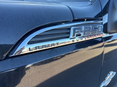 Used 2013 Ford F250 Lariat w/ FX4 Off Road Pkg image 12