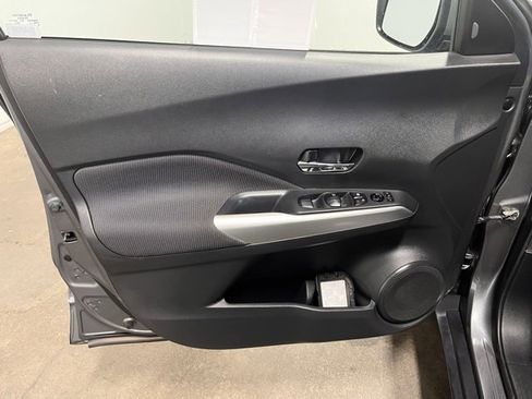 Used 2020 Nissan Kicks SV image 20