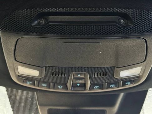 Used 2021 Ford Expedition Max XLT RWD image 18