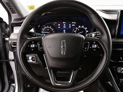 Used 2022 Lincoln Corsair AWD w/ Equipment Group 101A image 19