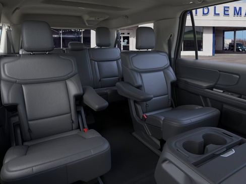 New 2026 Ford Expedition Max Active AWD/4WD image 12