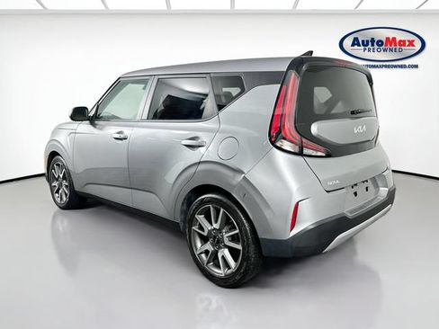 Used 2024 Kia Soul EX w/ Option Group 015 FWD image 6